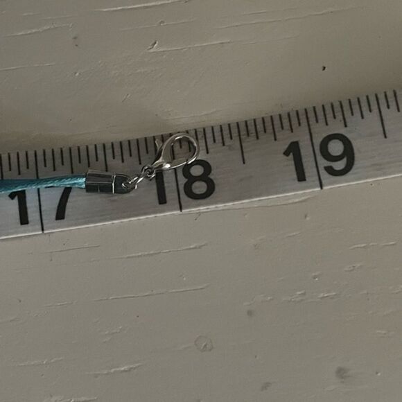 Girl’s 18” necklace with 0.5” sea blue resin dolphin pendant - Picture 11 of 12